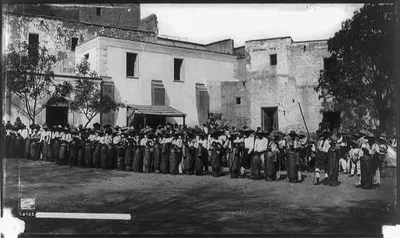 Water carriers at the fountain, [Mexico], 1884