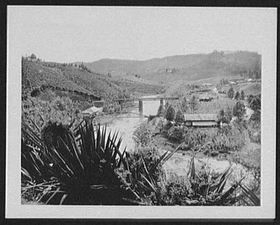 Bridges across Lindula River at Talawakele, Talawakele, Sri Lanka, Mahaweli River, 1895