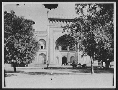 Agra - gateway to garden court of the Taj Mahal, India, Agra, 1895