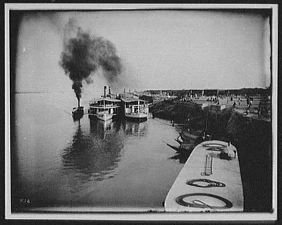 River steamers at Goalanda [sic], Goalundo, Bangladesh, 1895