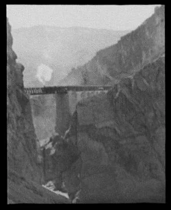 Railroad bridge across Chappa Rift, Pakistan, 1895