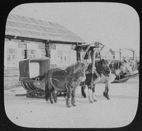 Khabarovsk - sledge with troika outside posthouse, Russia, Khabarovsk, 1895