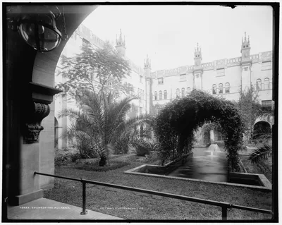 Court of the [Hotel] Alcazar, Florida, 1880