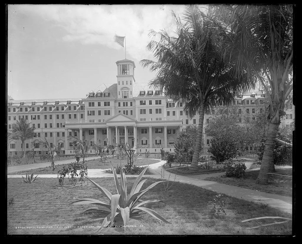 Hotel Royal Poinciana, Lake Worth, Florida, 1894